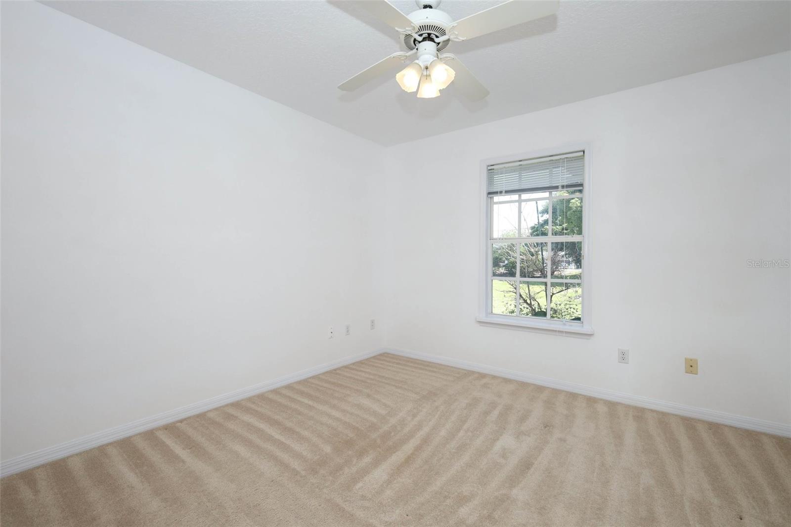 DELTONA LAKES UNIT 17 - Residential