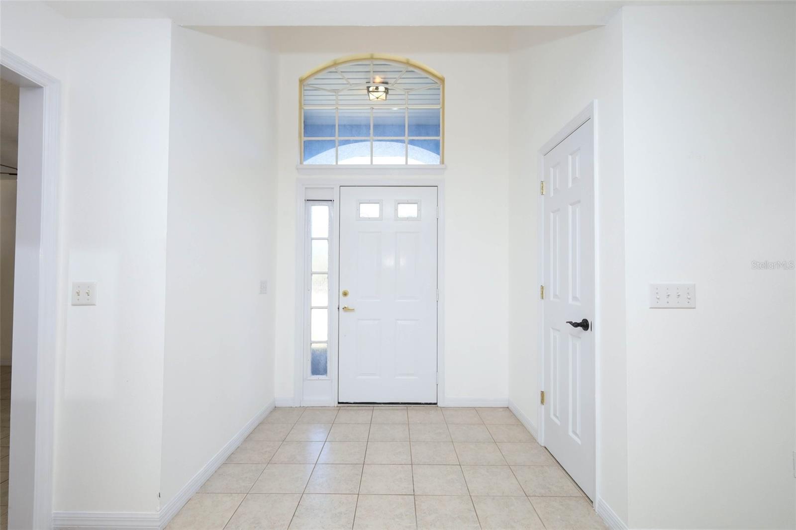 1392 MONTEREY DRIVE