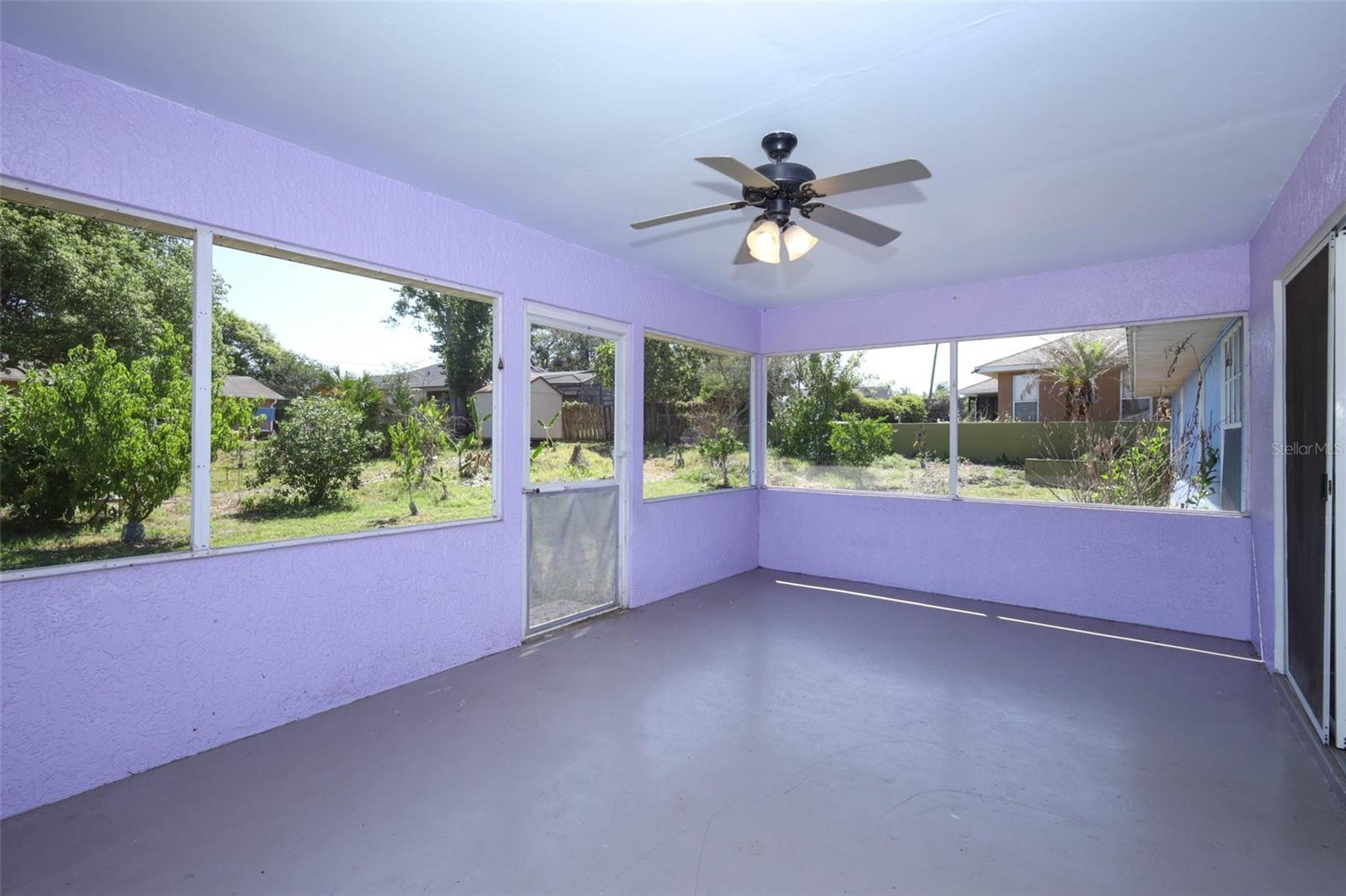 DELTONA LAKES UNIT 17 - Residential