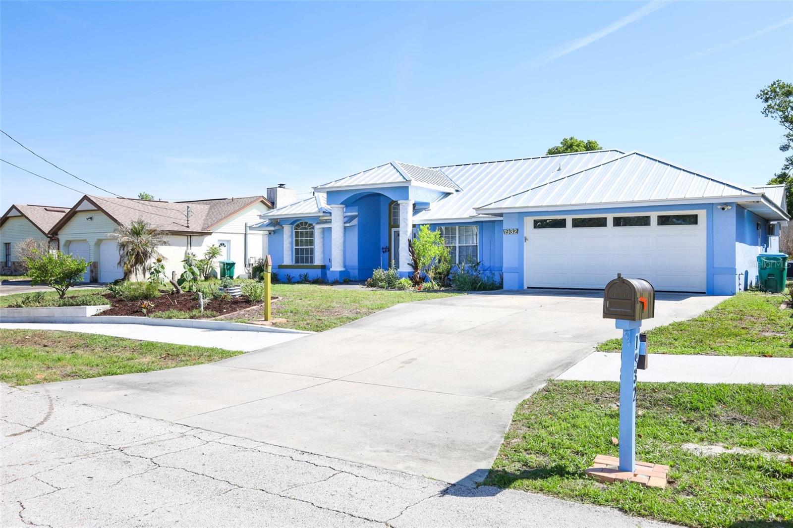 DELTONA LAKES UNIT 17 - Residential
