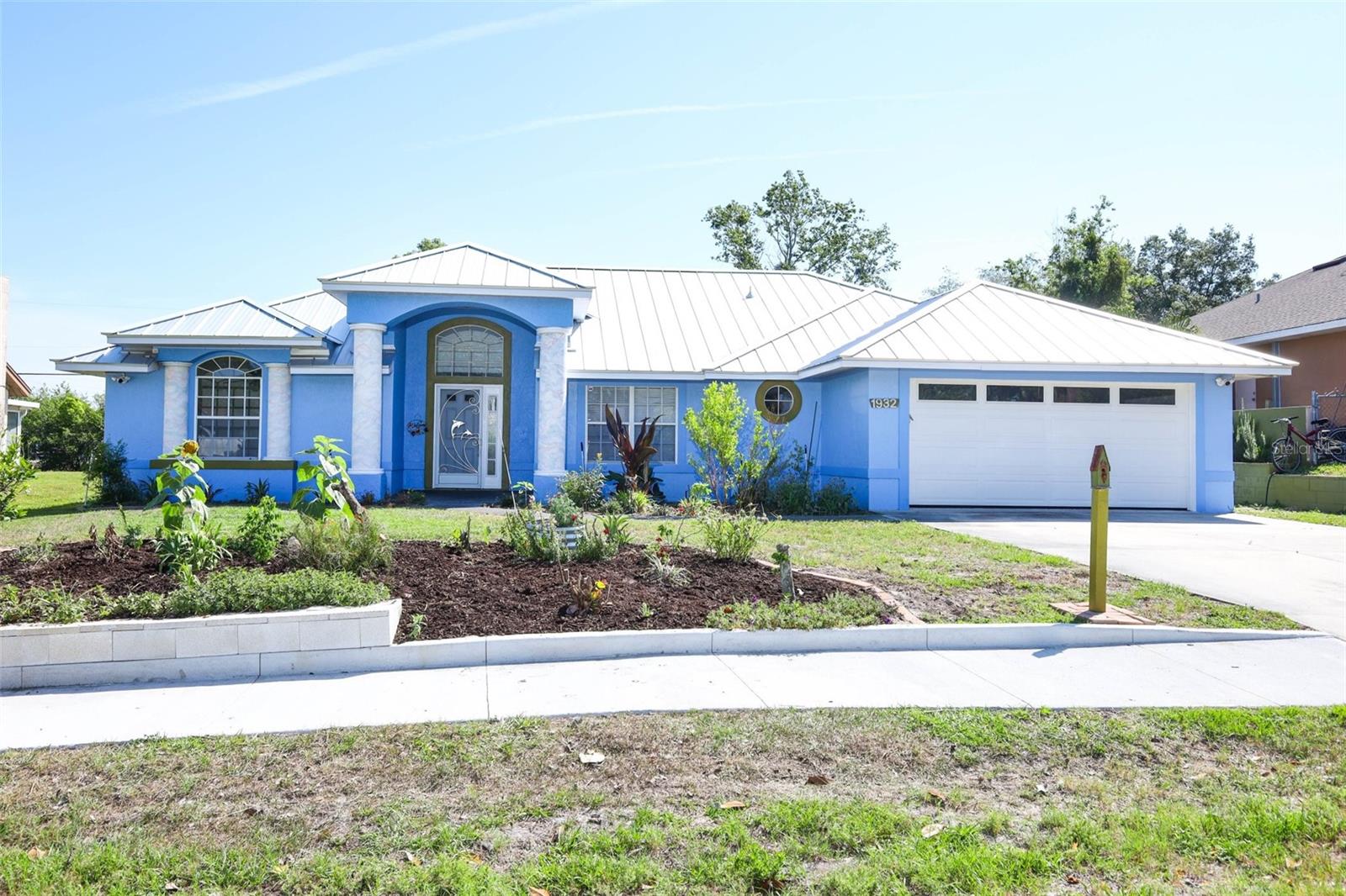 DELTONA LAKES UNIT 17 - Residential