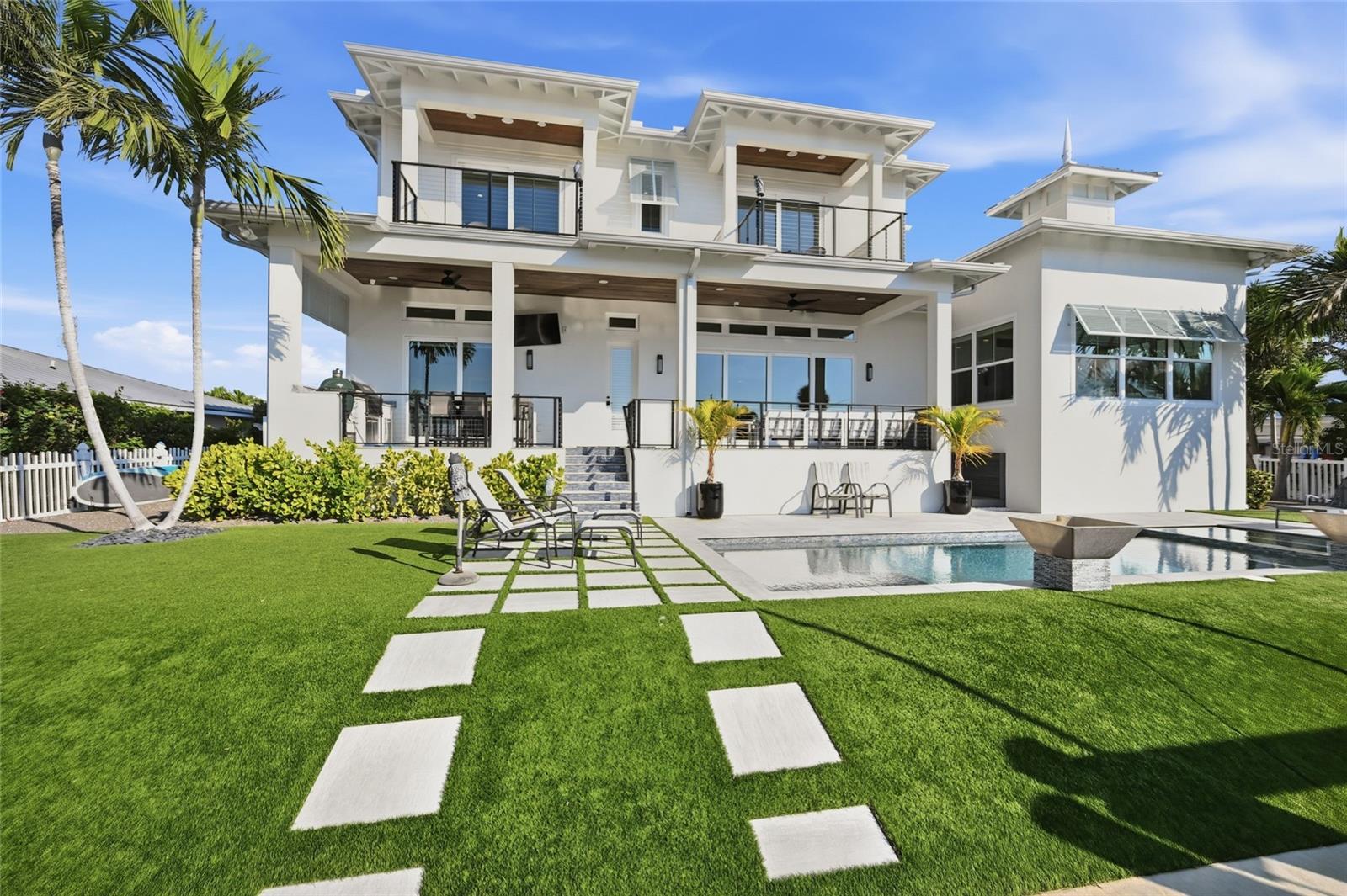 KEY ROYALE 9TH ADD - Residential