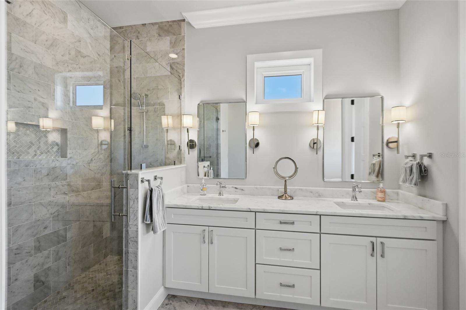 KEY ROYALE 9TH ADD - Residential