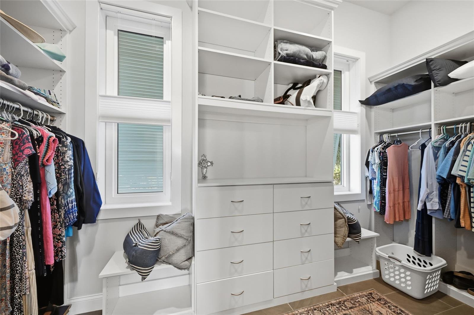 KEY ROYALE 9TH ADD - Residential