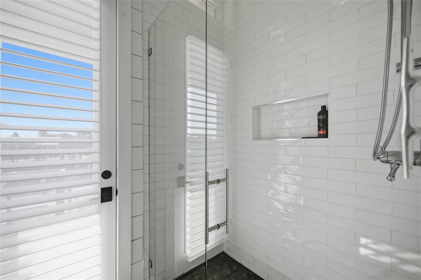 KEY ROYALE 9TH ADD - Residential