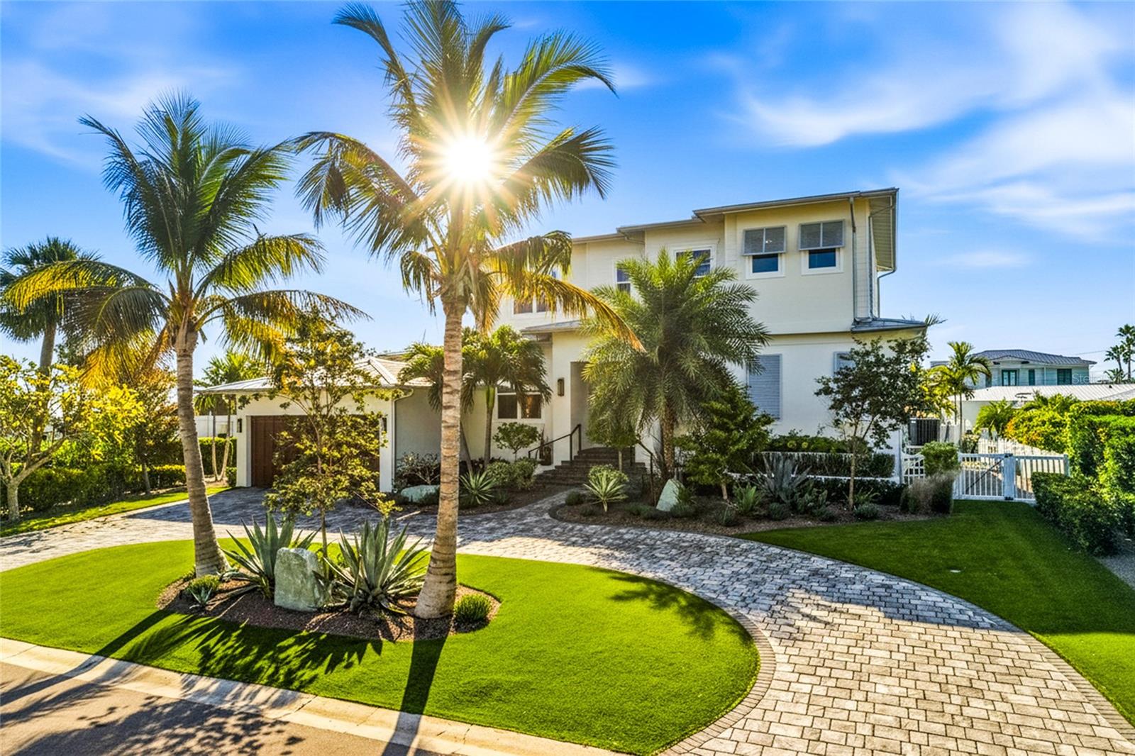 KEY ROYALE 9TH ADD - Residential