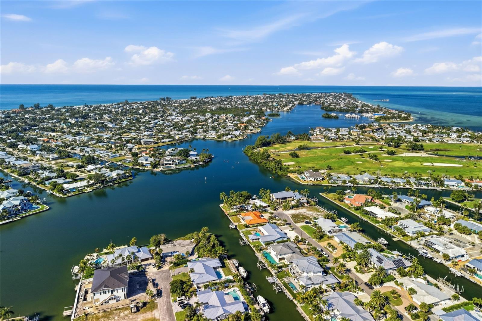 KEY ROYALE 9TH ADD - Residential