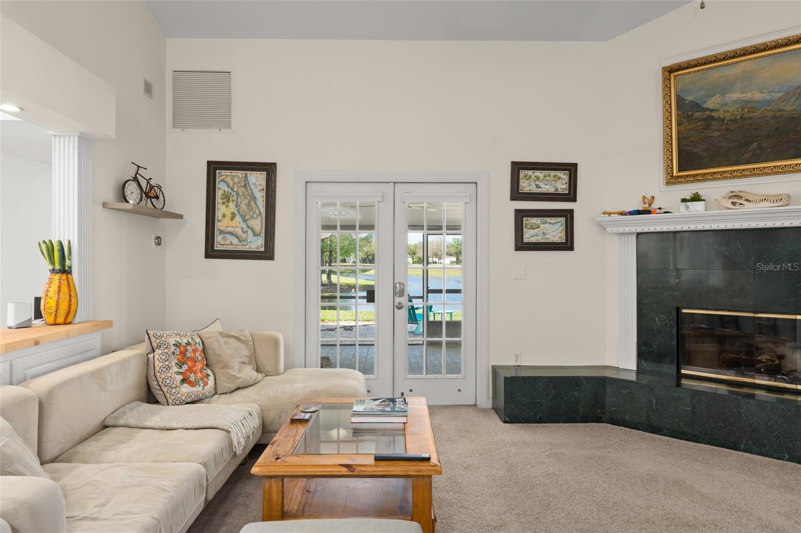 WOODBRIDGE ON GREEN - Residential