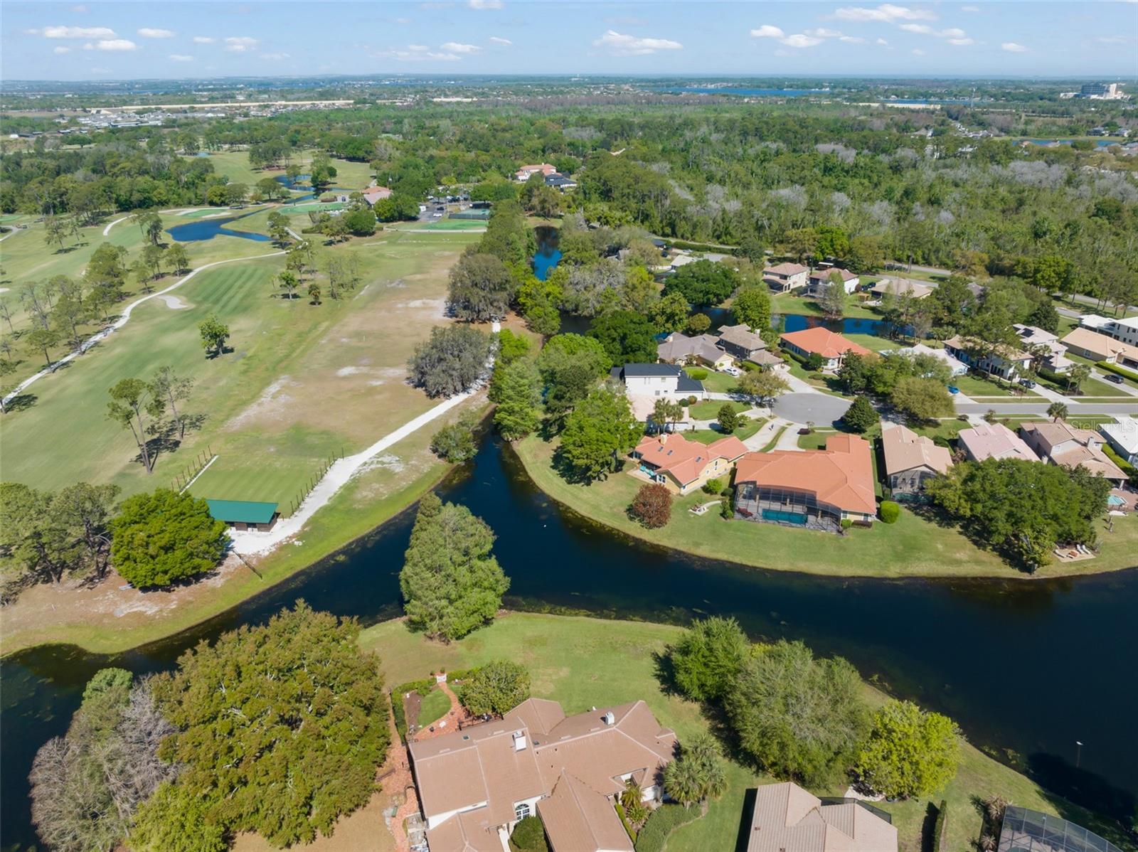 WOODBRIDGE ON GREEN - Residential