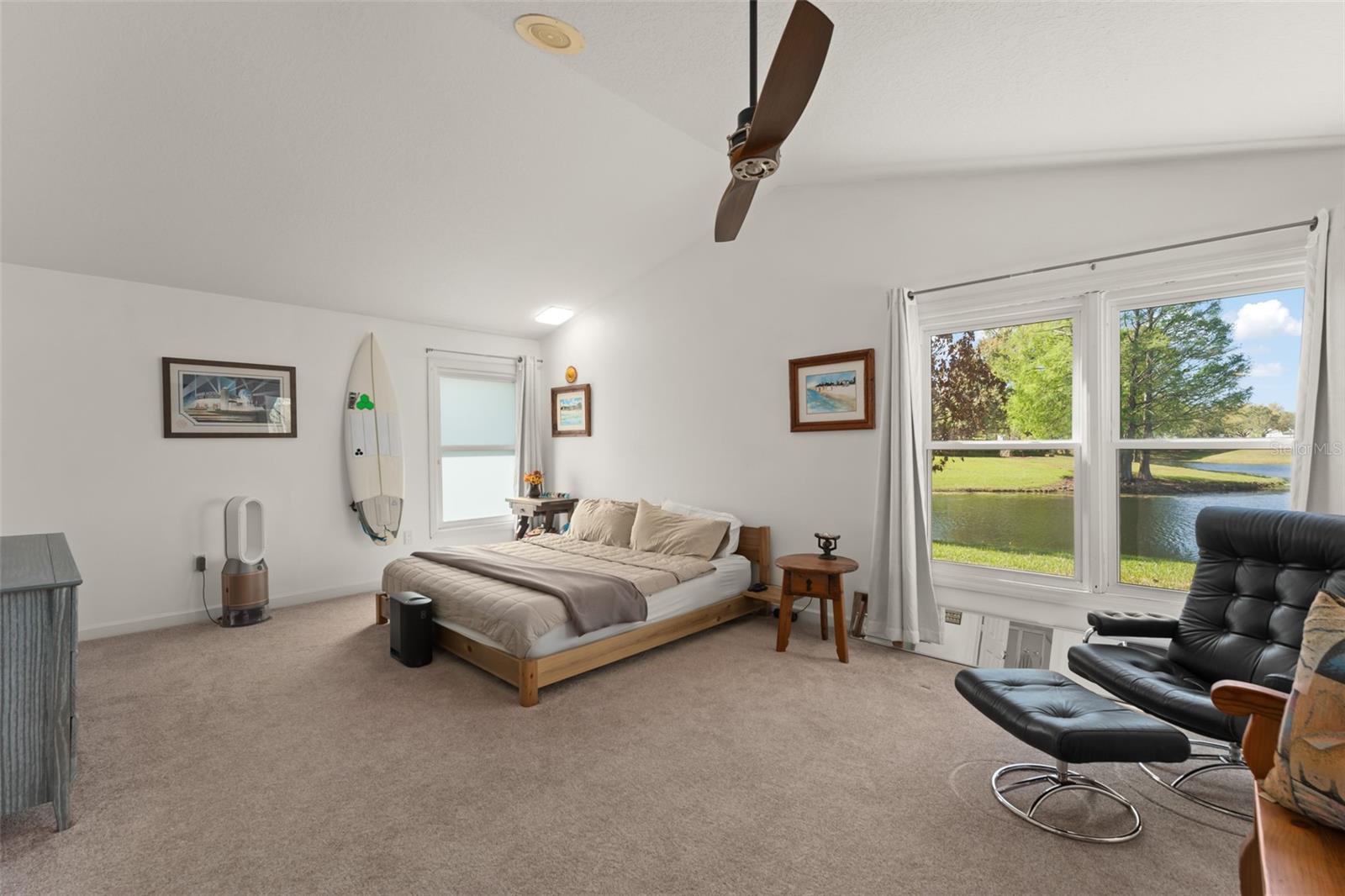 WOODBRIDGE ON GREEN - Residential