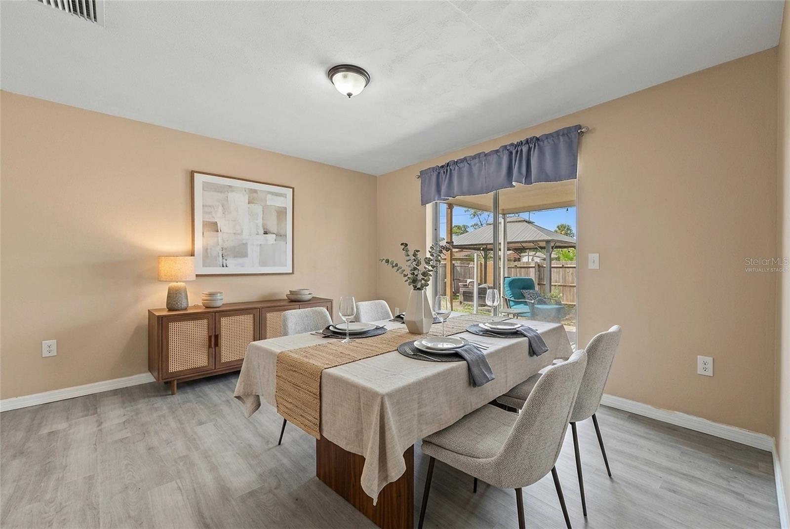 7501 FOXBLOOM DRIVE