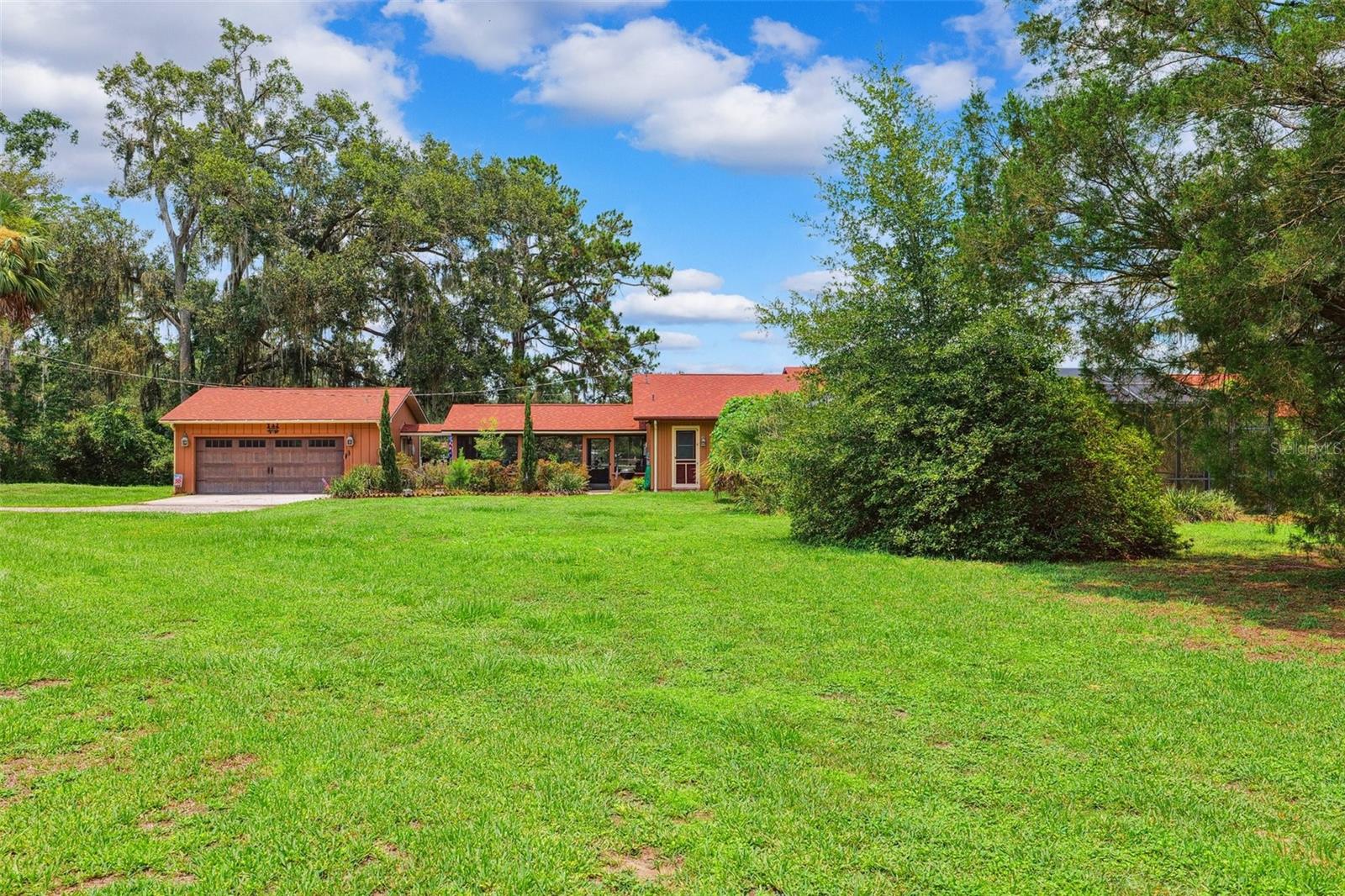 20480 LAKE LINDSEY ROAD
