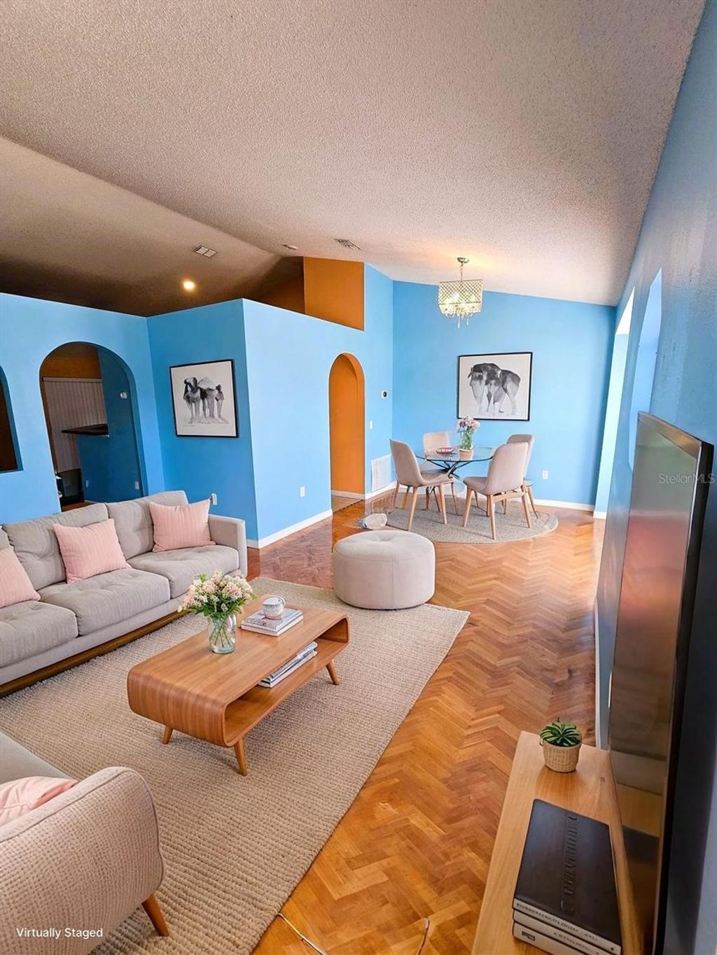 Photo of 214 Chadworth Drive, Kissimmee, FL 34758 (MLS # S5142317)