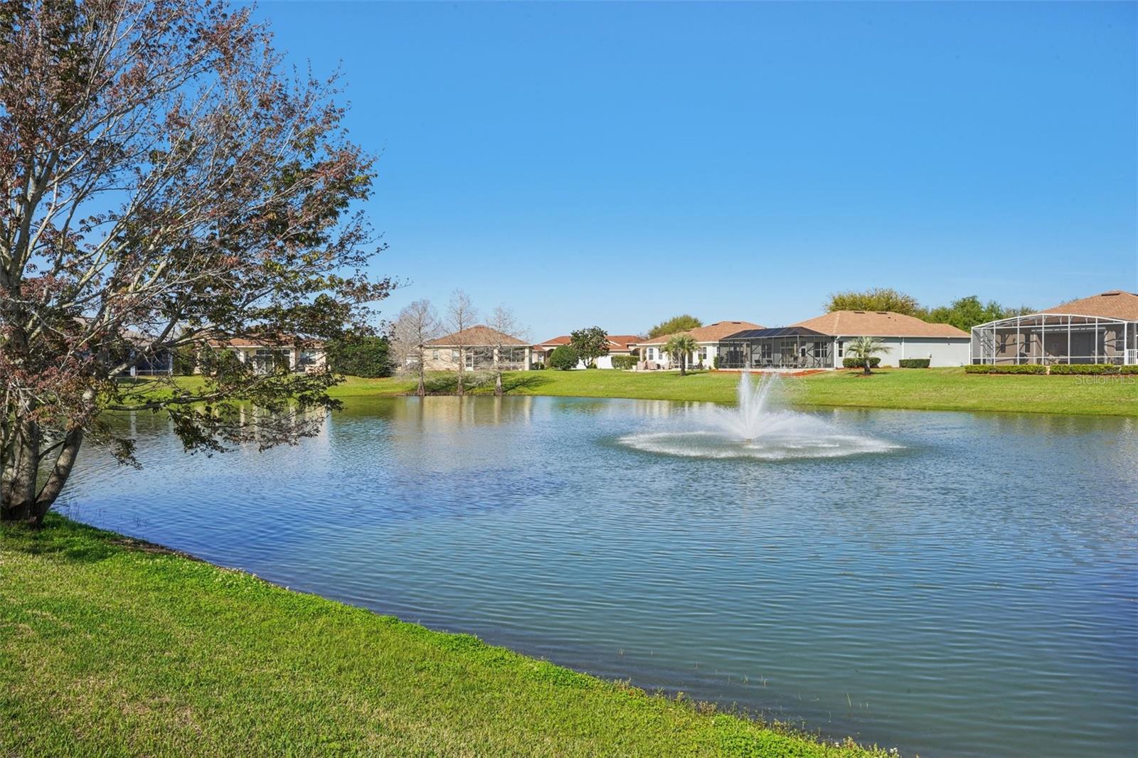 LAKESIDE LANDINGS - Residential