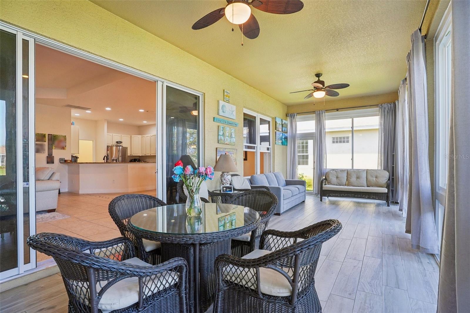 LAKESIDE LANDINGS - Residential