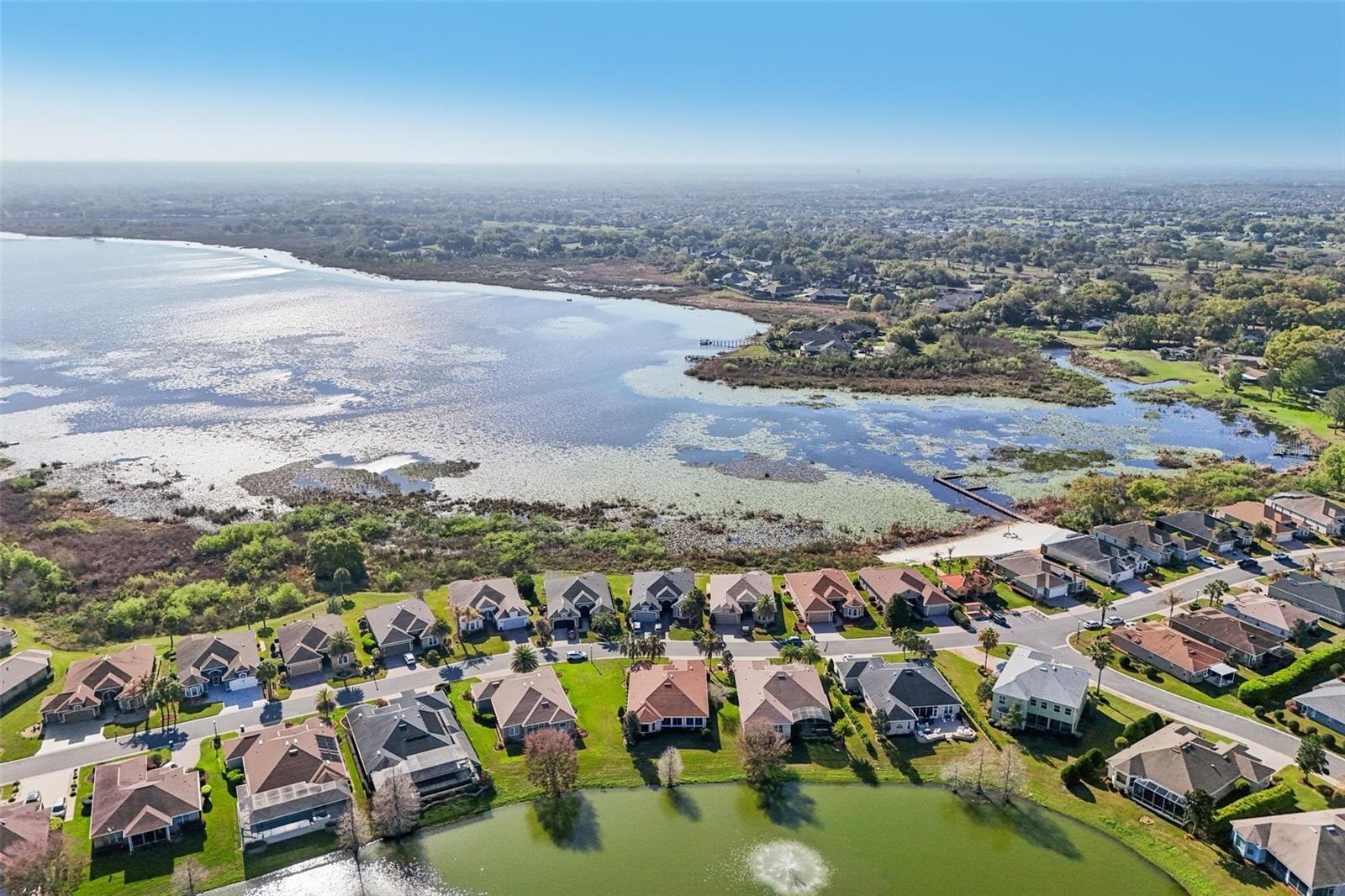 LAKESIDE LANDINGS - Residential