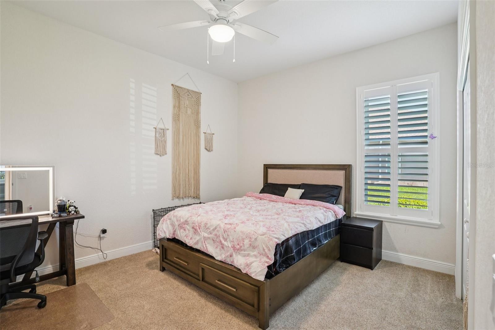 LAKESIDE LANDINGS - Residential