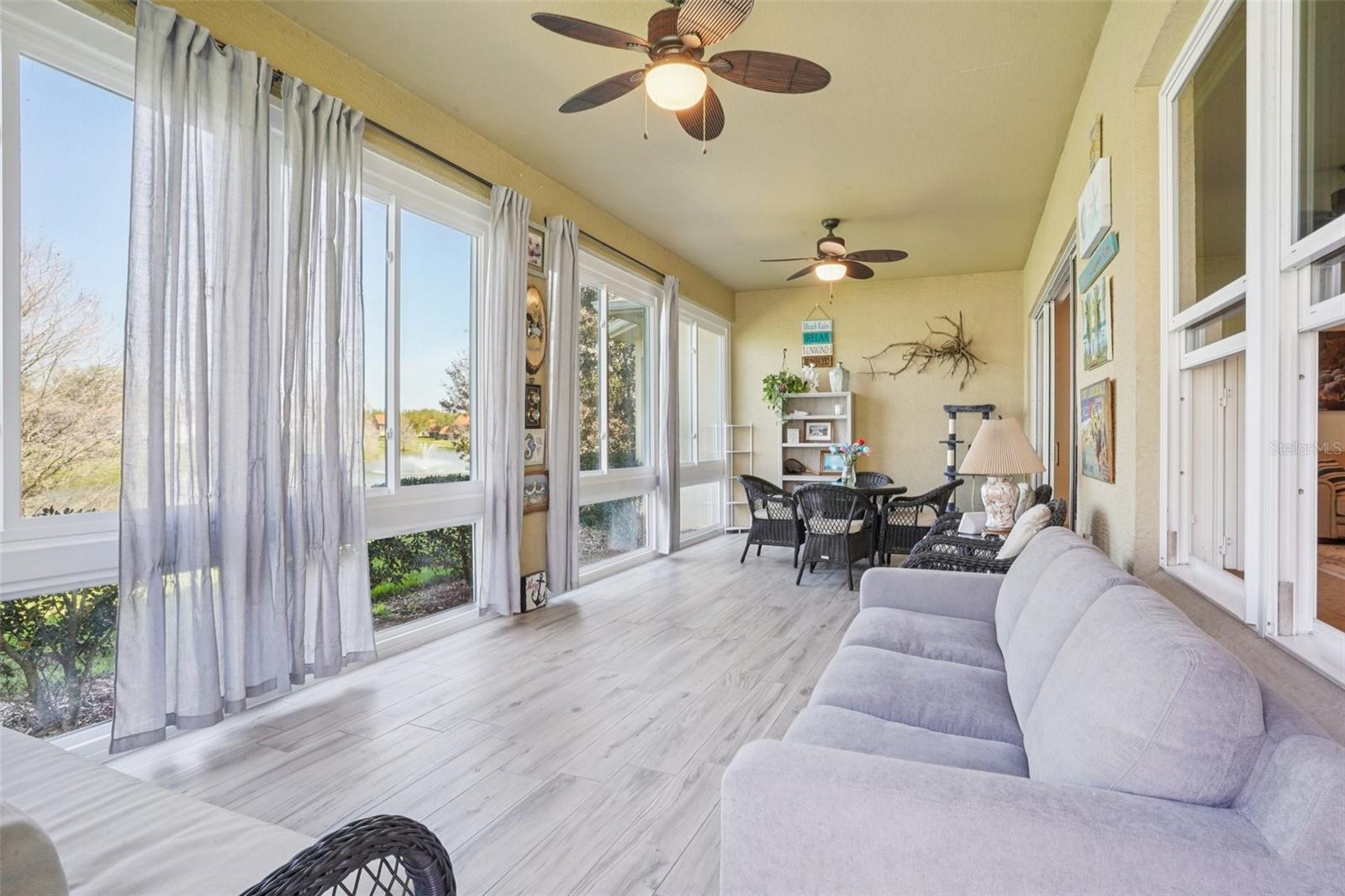 LAKESIDE LANDINGS - Residential