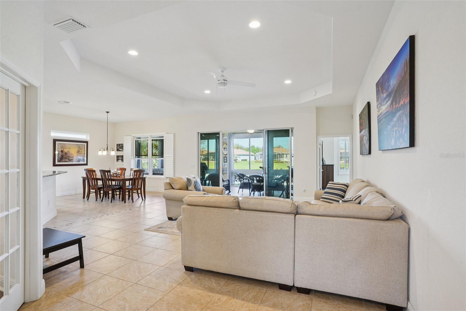 LAKESIDE LANDINGS - Residential