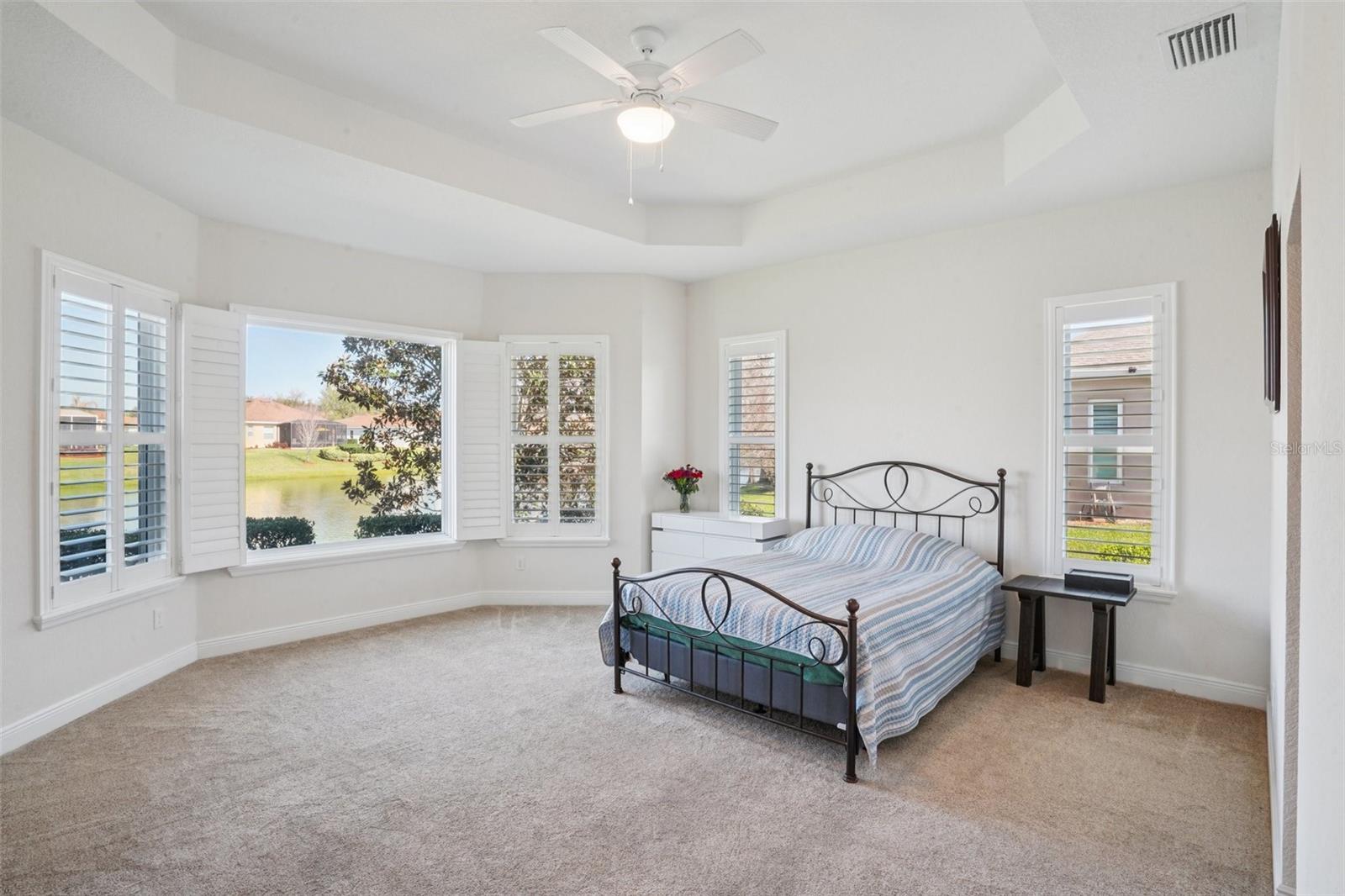 LAKESIDE LANDINGS - Residential