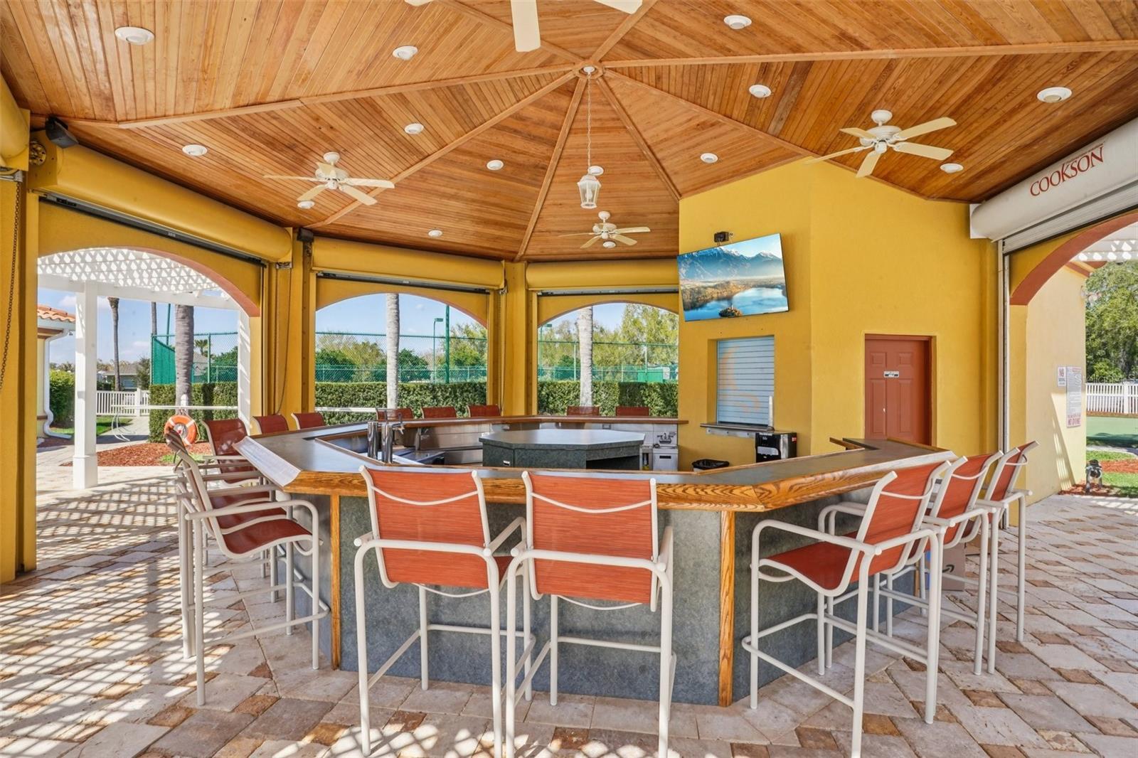 LAKESIDE LANDINGS - Residential