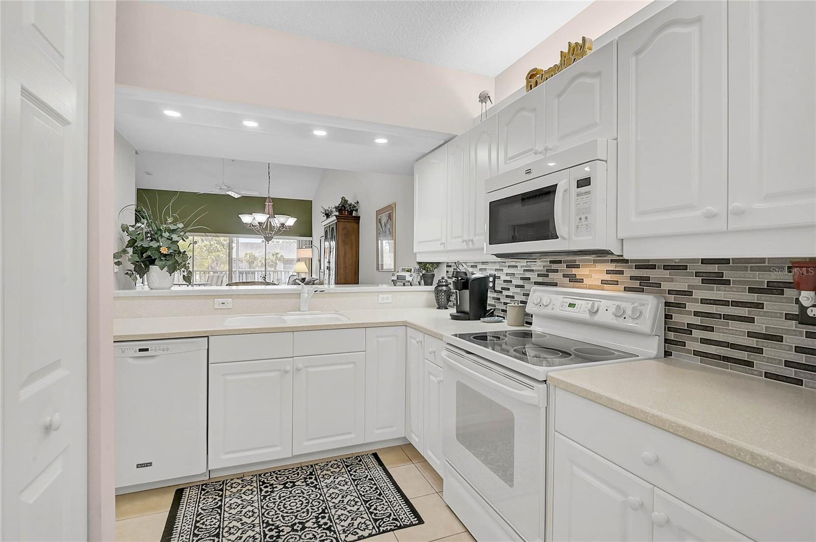 GARDENS 06 AT WATERSIDE VILLAGE - Residential