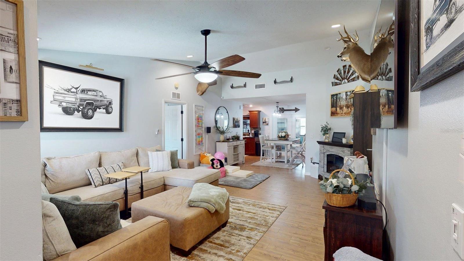 CEDAR HOLLOW UNIT 3 - Residential