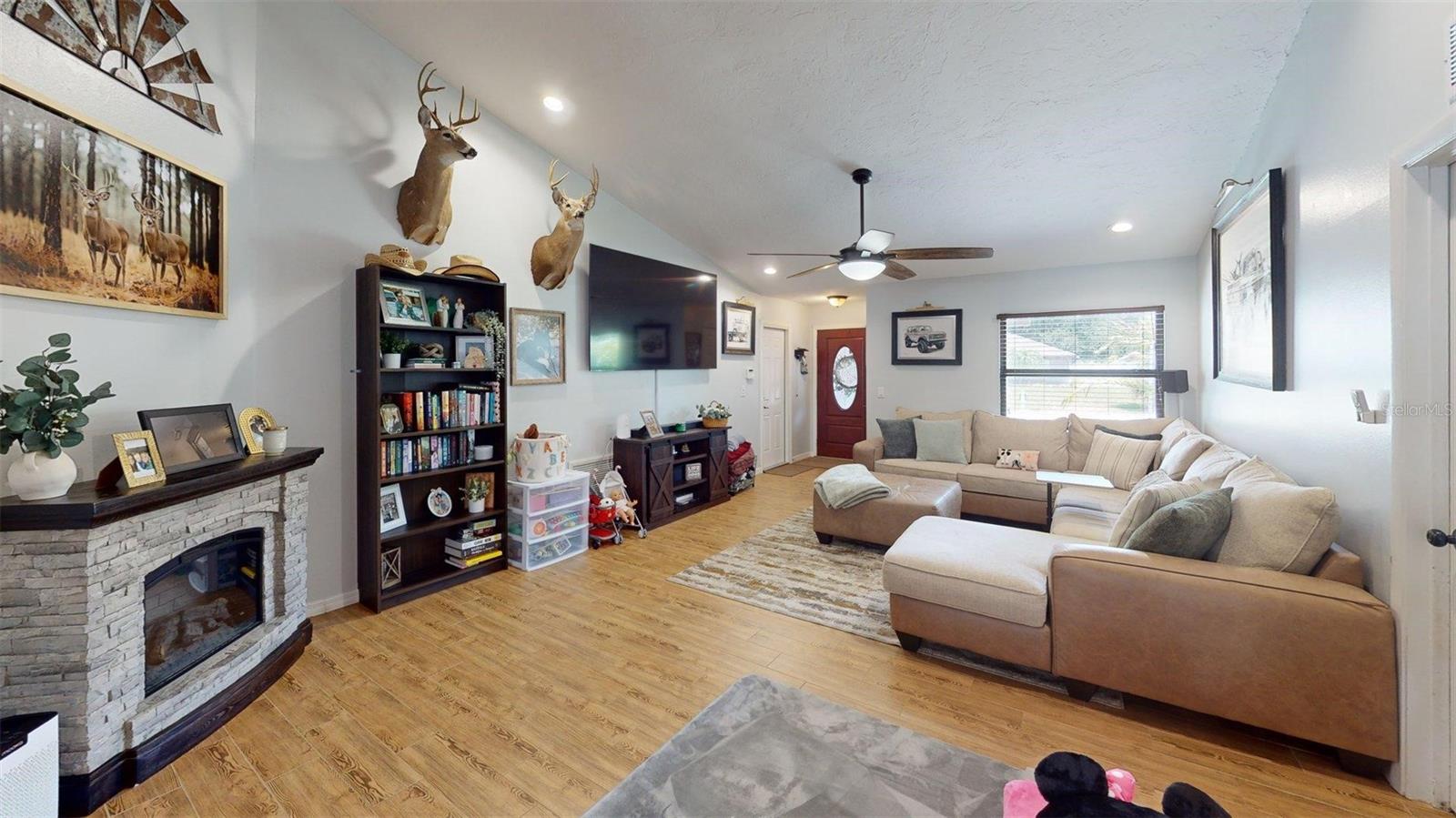 CEDAR HOLLOW UNIT 3 - Residential