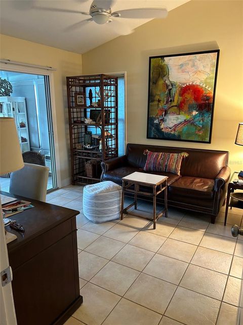 Tiny photo for 2321 SE 19th Circle, Ocala, FL 34471 (MLS # OM694418)
