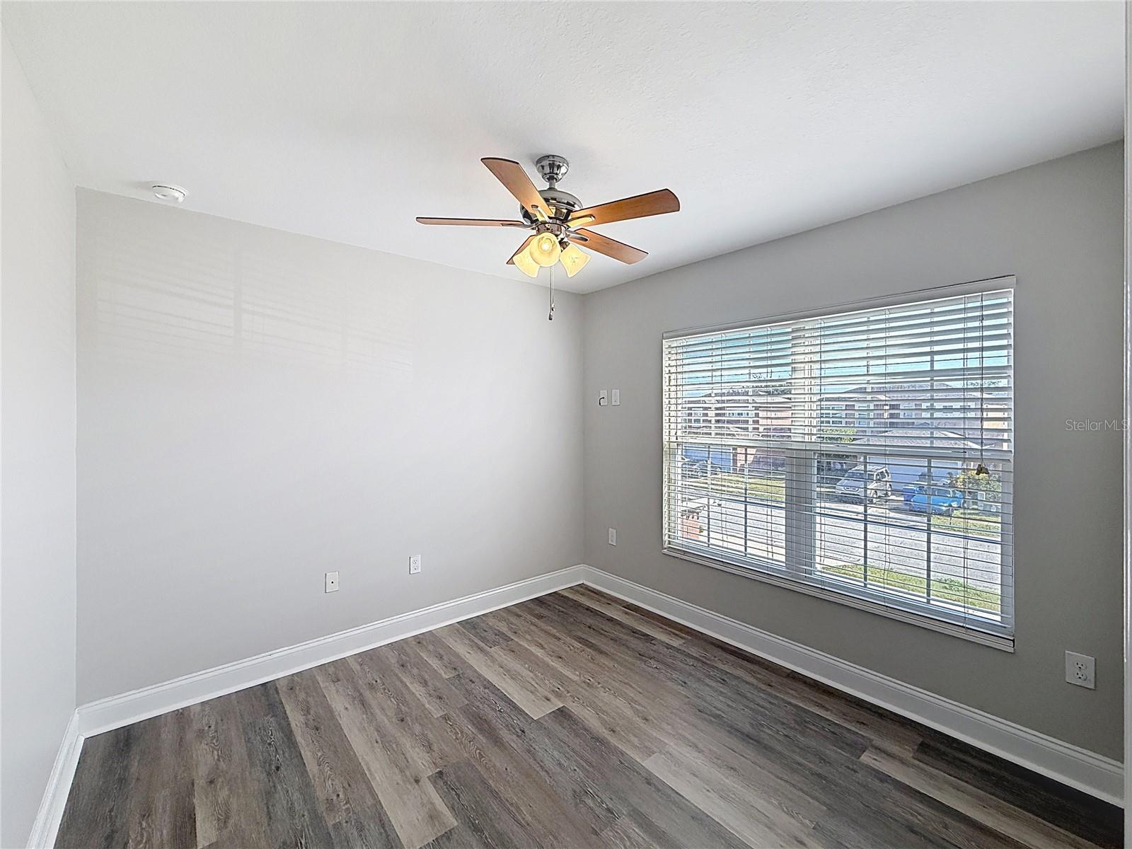 DUNDEE STATION - Residential