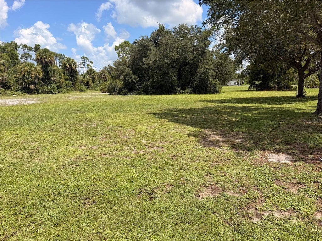 Photo of 17510 Lockhart Court, Punta Gorda, FL 33955 (MLS # D6148747)