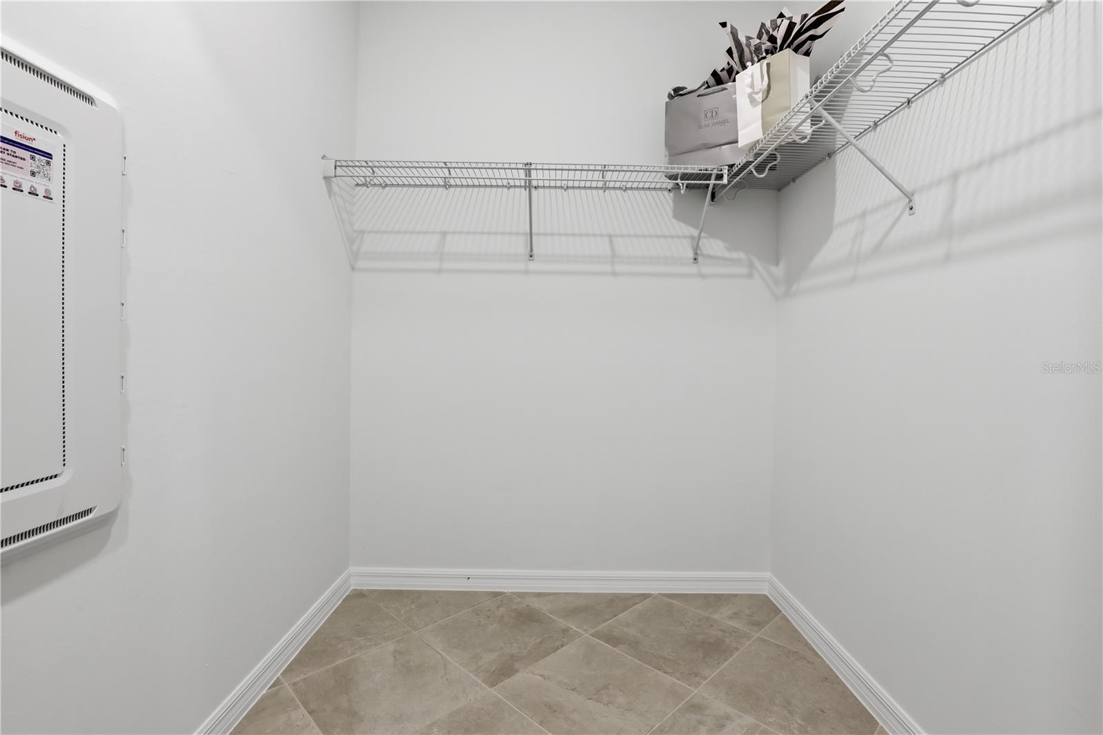 WELLEN PARK GOLF & COUNTRY CLUB - Residential