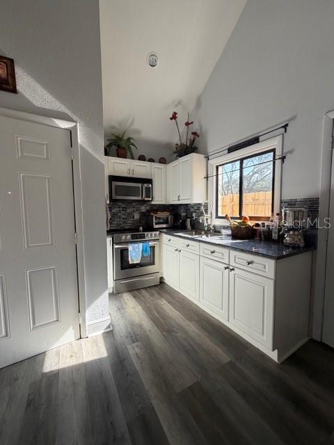 OAK BRIDGE RUN A CONDO - Residential