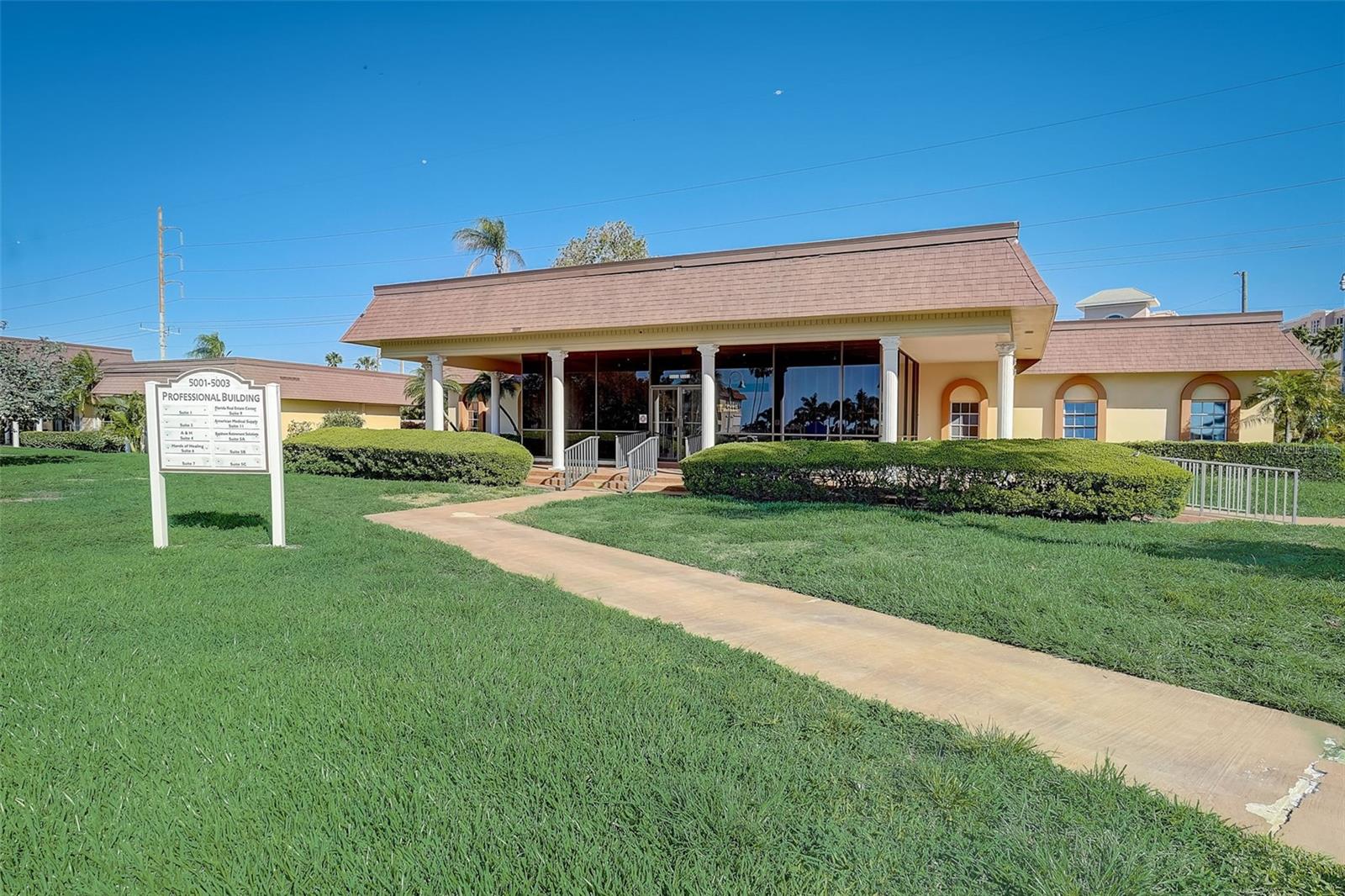 BAYWAY ISLES POINT BRITTANY TWO - Residential Lease