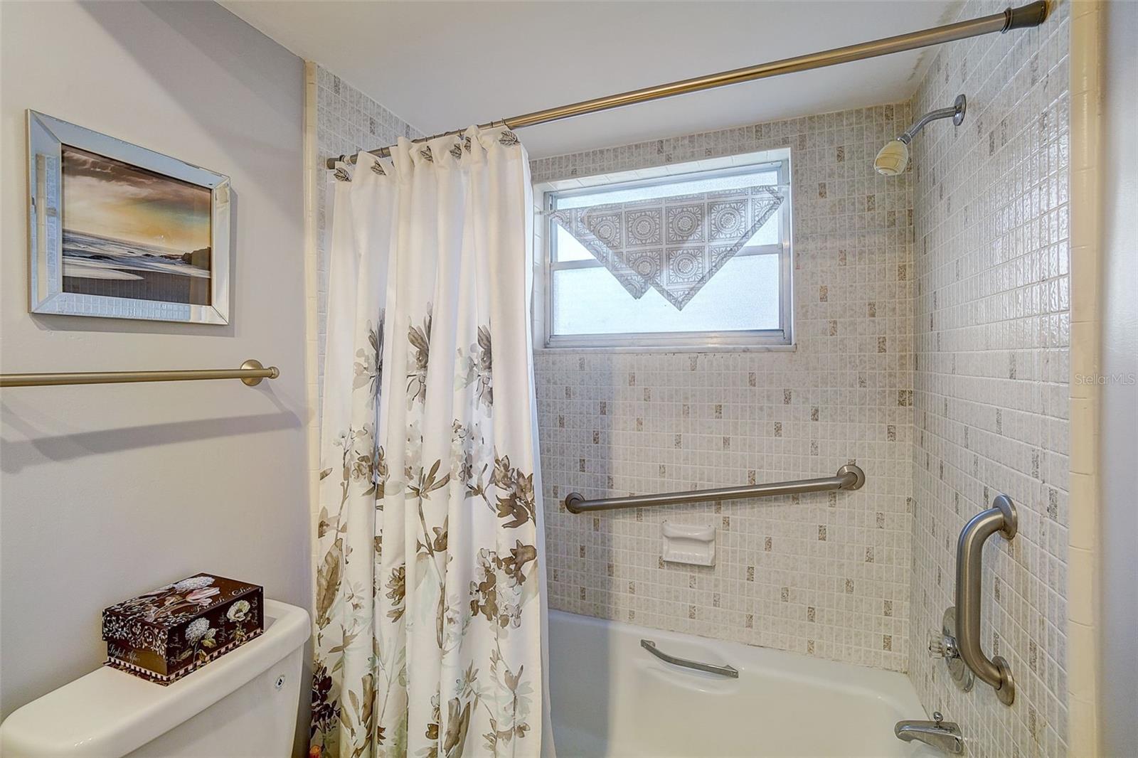 BAYWAY ISLES POINT BRITTANY TWO - Residential Lease