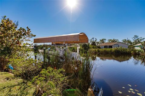 A home in PORT CHARLOTTE