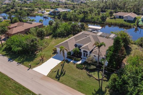 A home in PORT CHARLOTTE