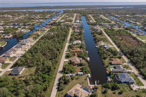 A home in PORT CHARLOTTE