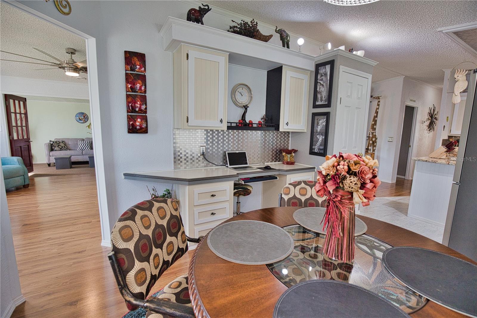 LA CASA MHP CO-OP - Residential