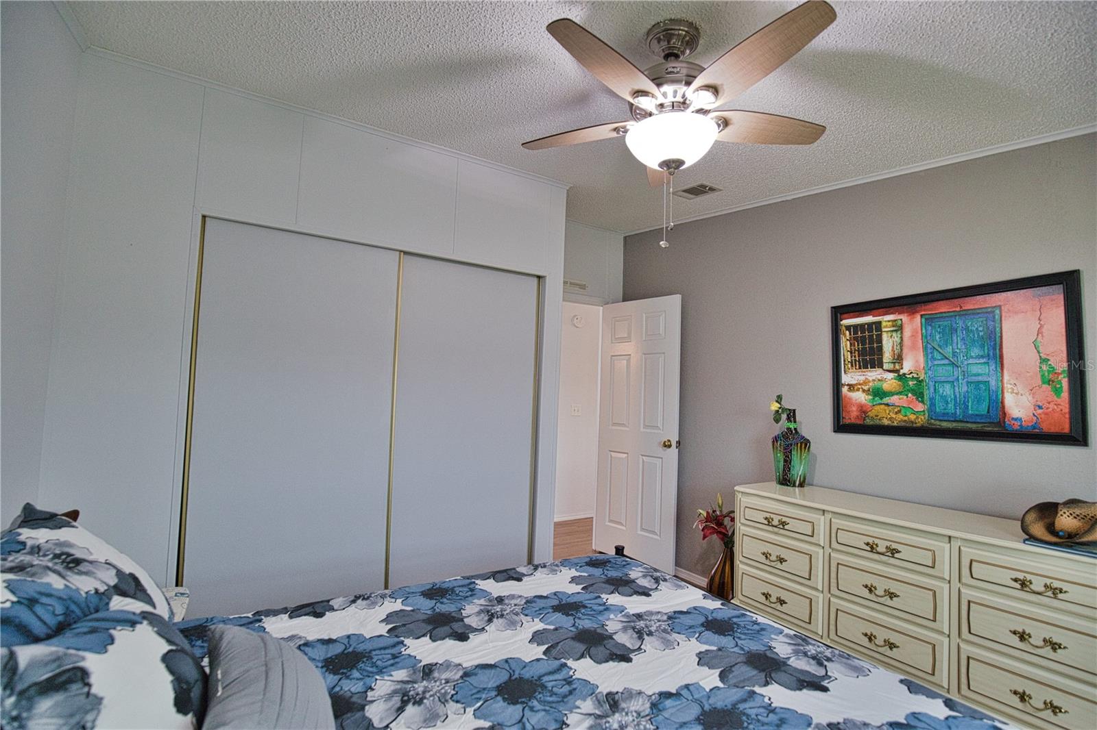 LA CASA MHP CO-OP - Residential