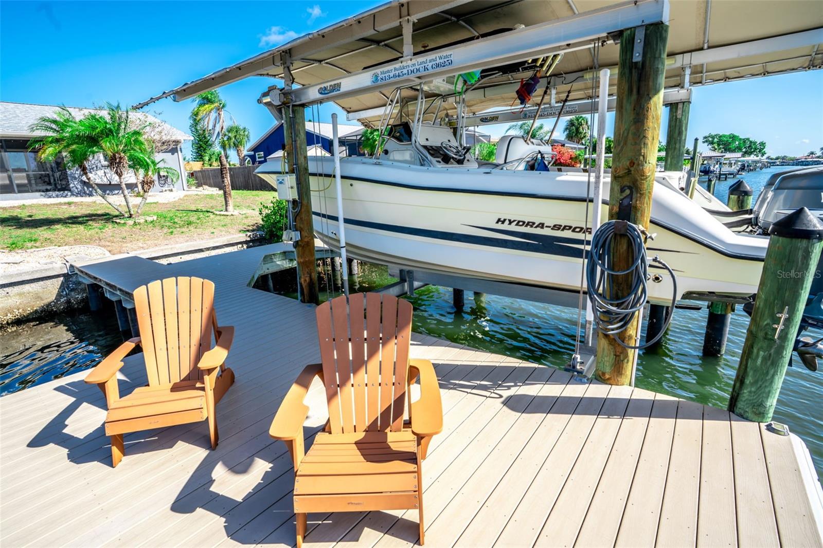 APOLLO BEACH UNIT SIX - Residential