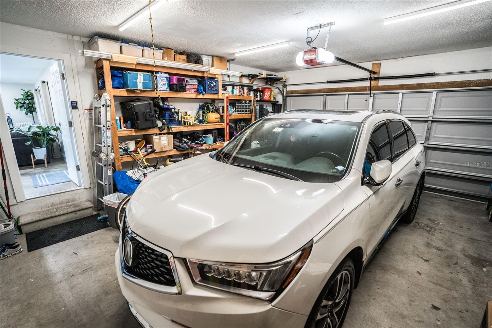 APOLLO BEACH UNIT SIX - Residential