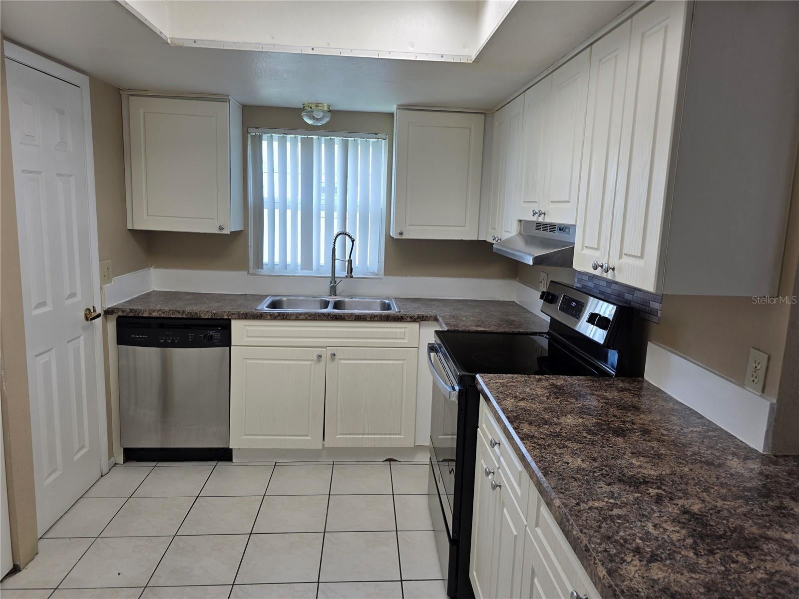 9941 BARLEY CLUB DRIVE 3