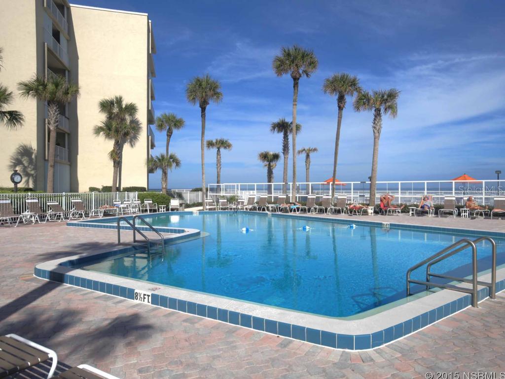 Pelican - Residential