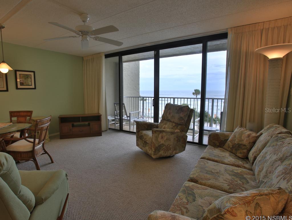 Pelican - Residential