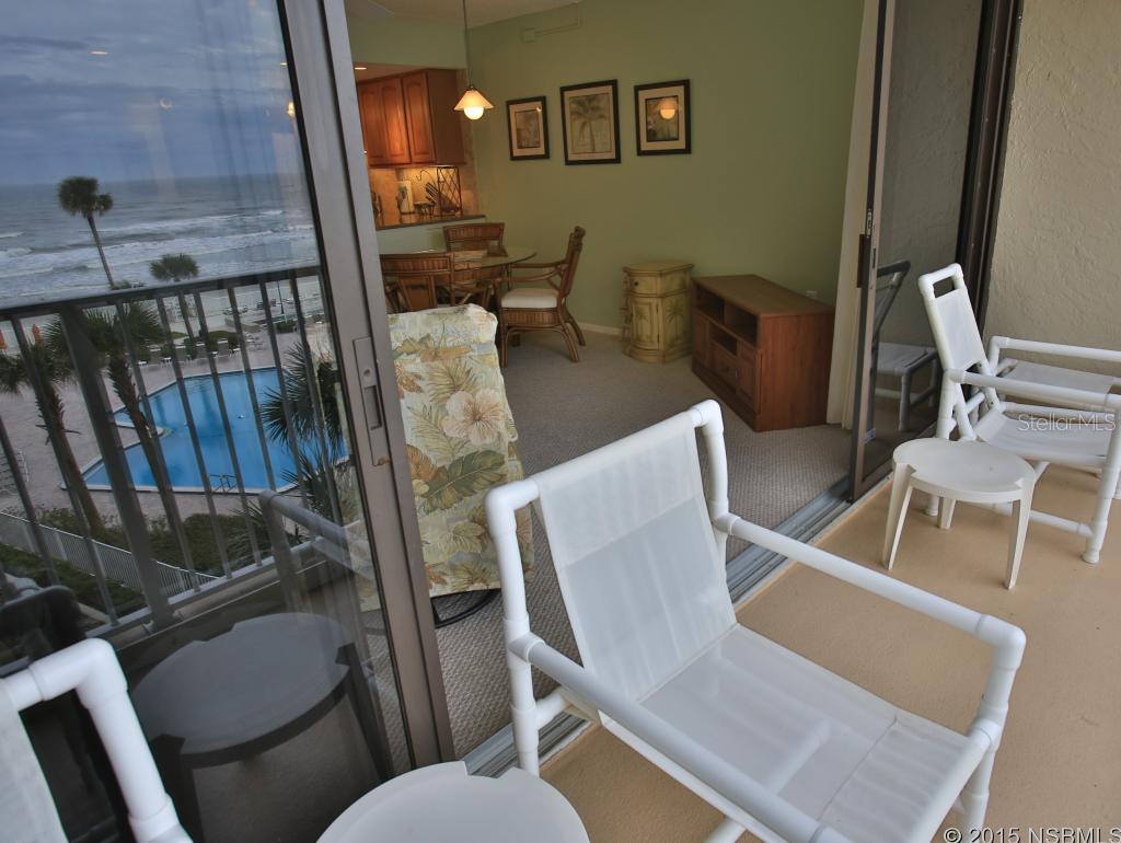 Pelican - Residential