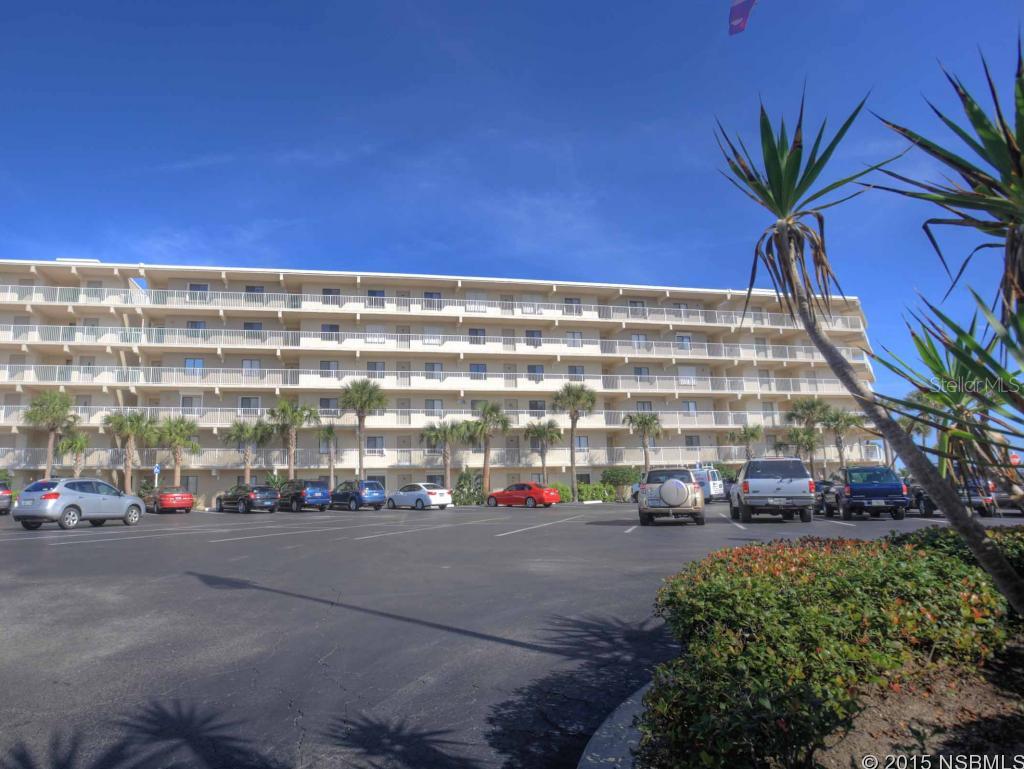 Pelican - Residential