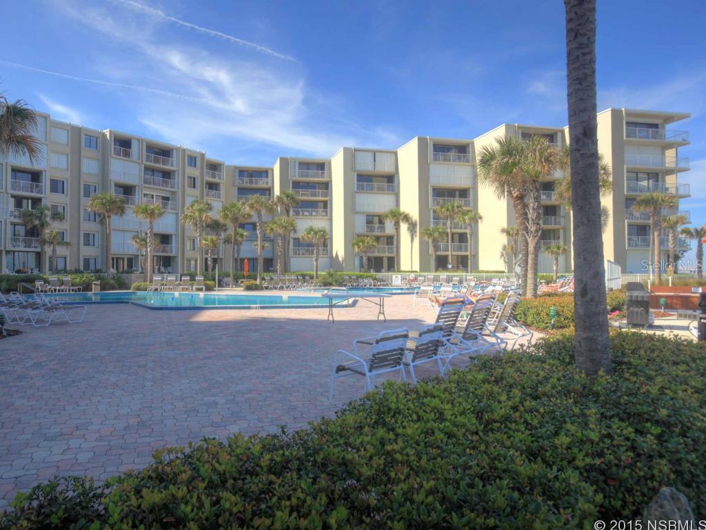 Pelican - Residential