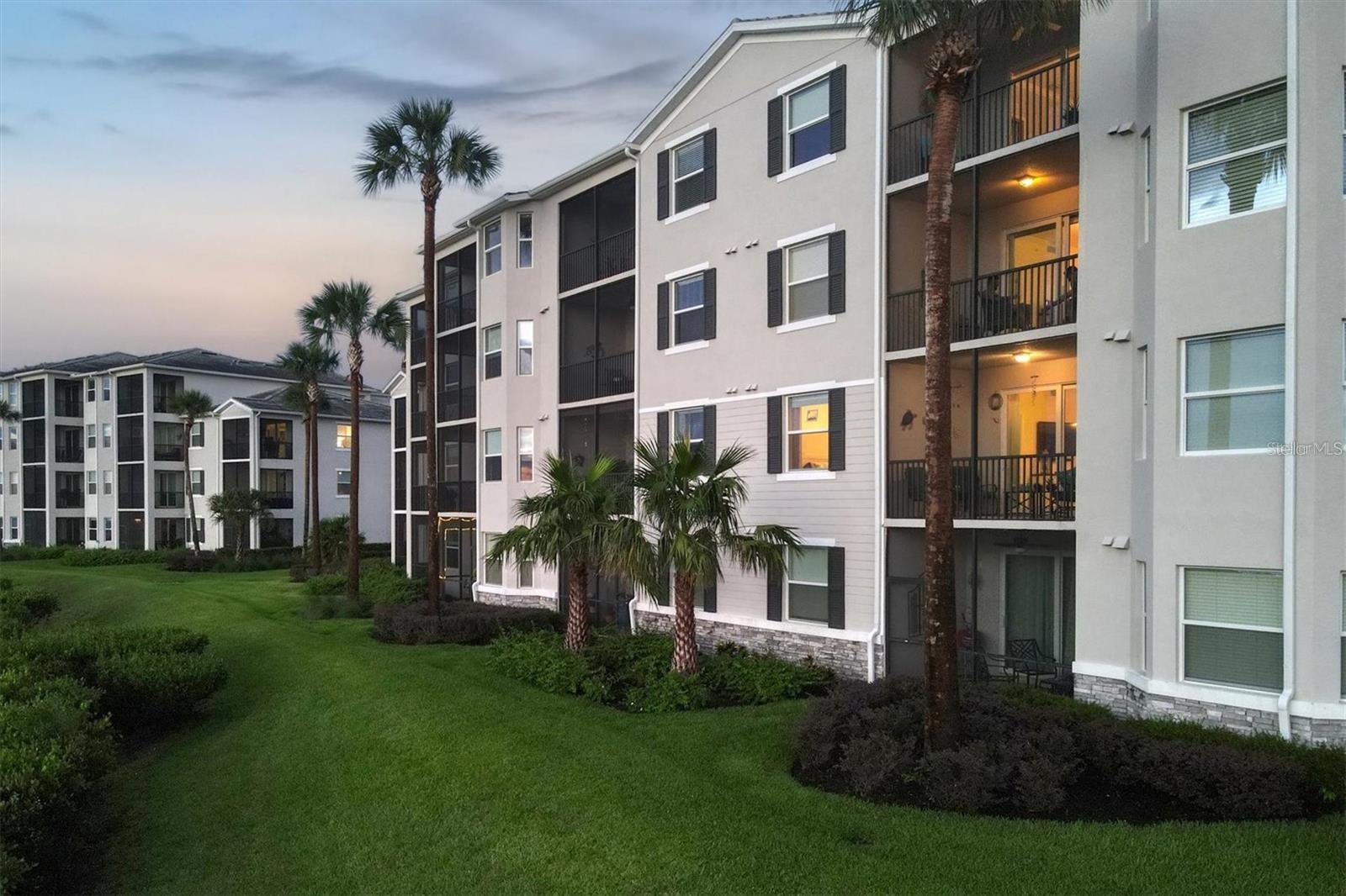 1030 TIDEWATER SHORES LOOP 404