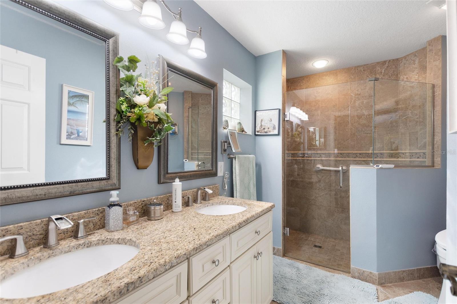 RIDGEWOOD LAKES VILLAGE 05B - Residential